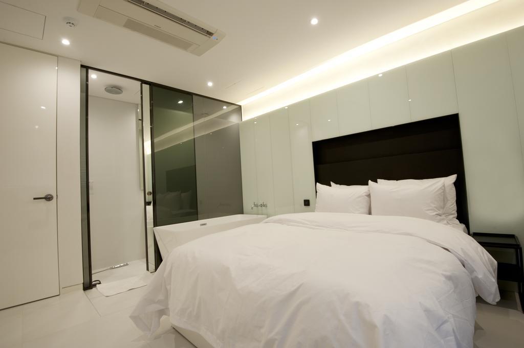 Hotel The Artist Yeoksam Seoul Bagian luar foto