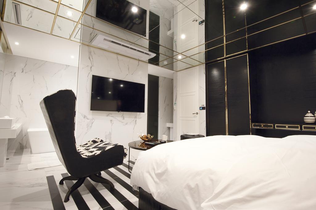 Hotel The Artist Yeoksam Seoul Bagian luar foto