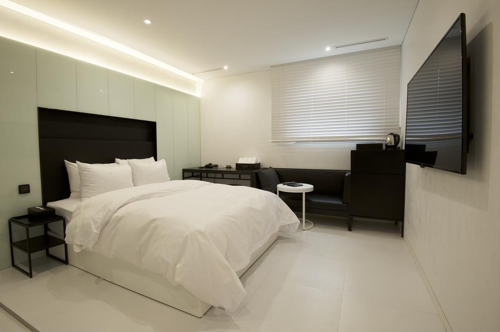 Hotel The Artist Yeoksam Seoul Bagian luar foto