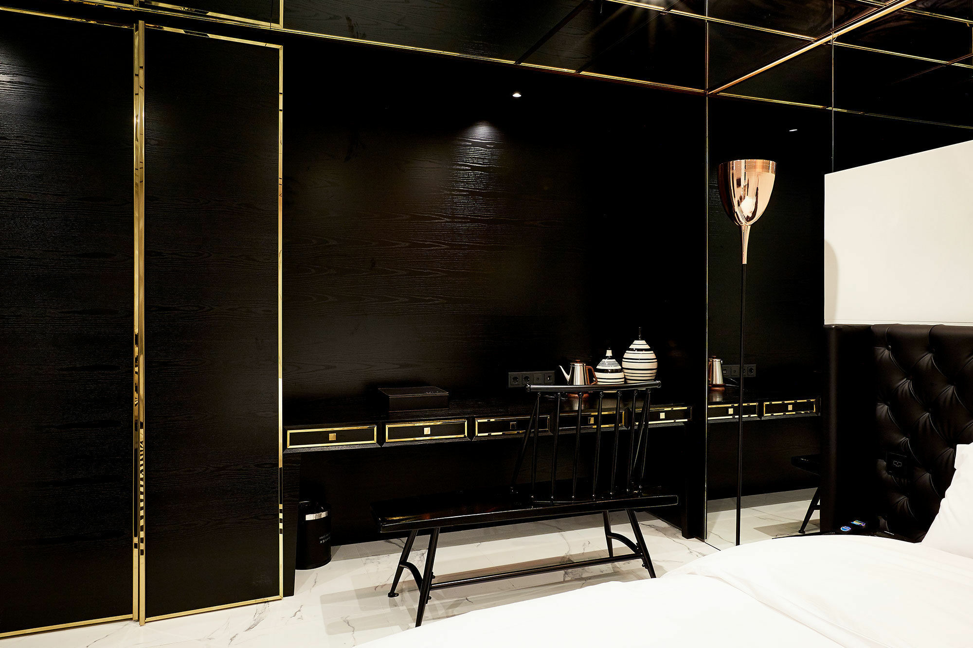 Hotel The Artist Yeoksam Seoul Bagian luar foto